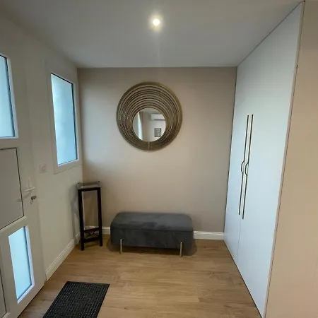 Holiday home Hebergement Mulsanne