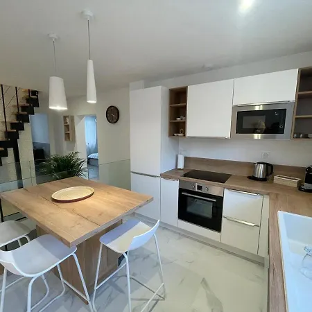 Holiday home Hebergement
